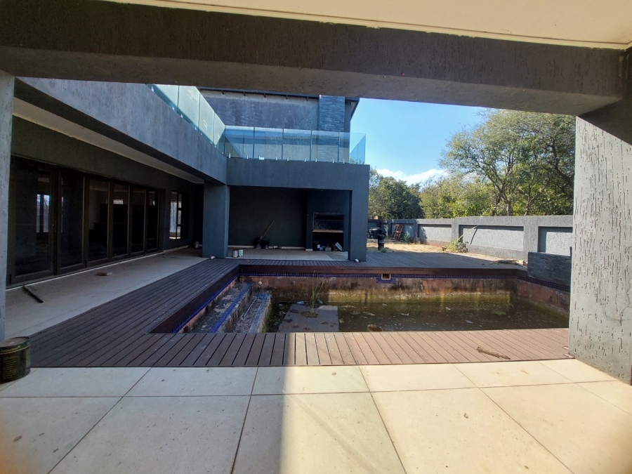 5 Bedroom Property for Sale in Seasons Lifestyle Estate North West